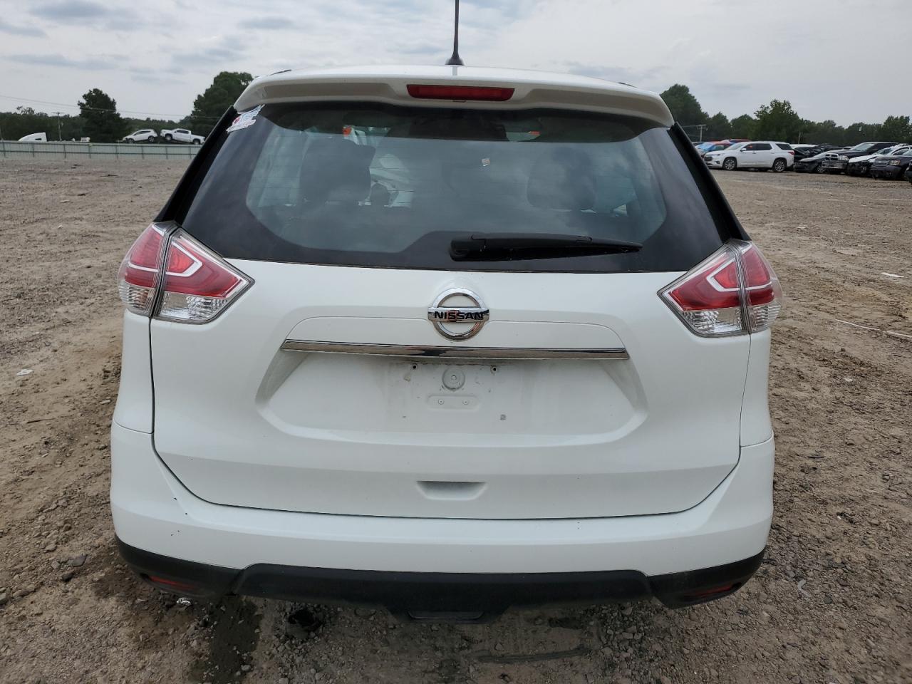 2016 Nissan Rogue S VIN: KNMAT2MV8GP682804 Lot: 71782815