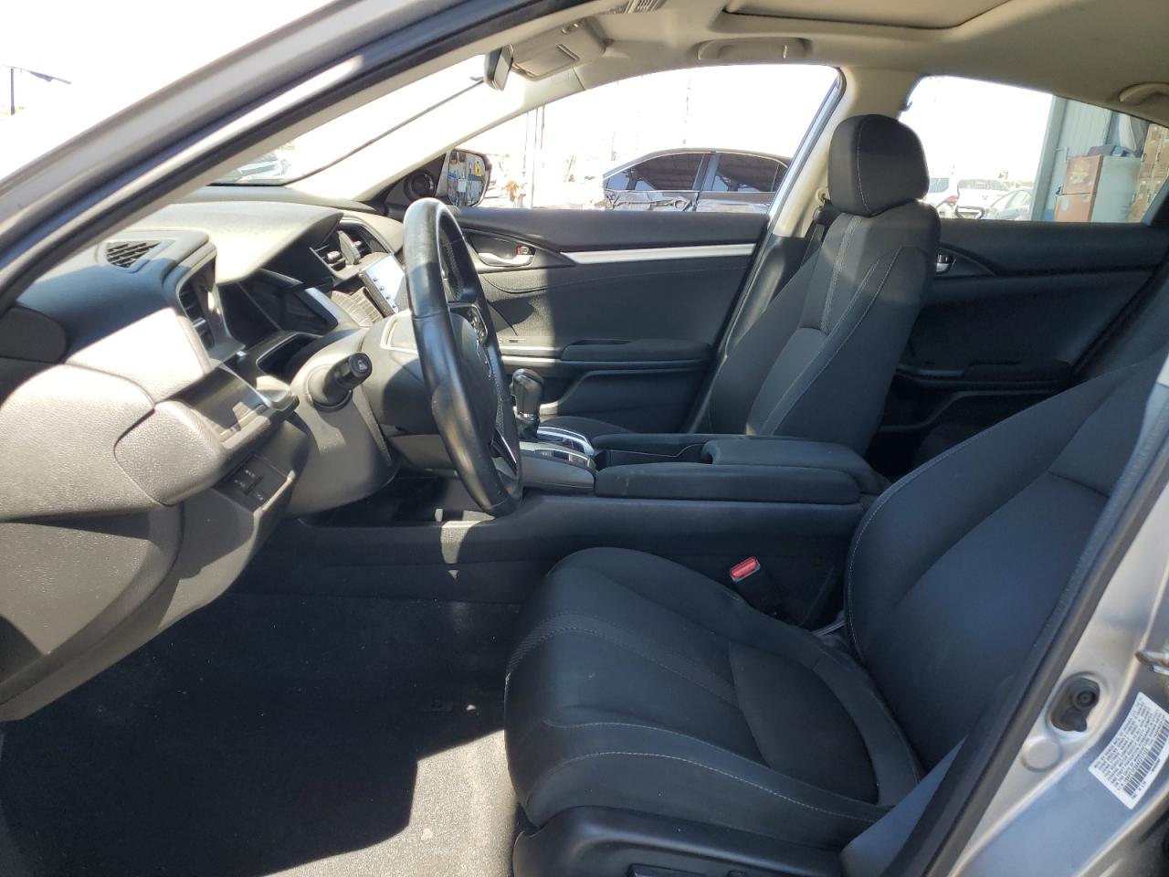 2019 Honda Civic Ex VIN: 19XFC1F3XKE217123 Lot: 72102925