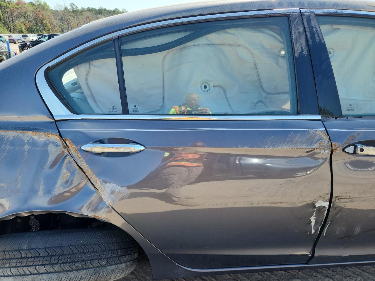 2017 Honda Accord Exl VIN: 1HGCR3F00HA001099 Lot: 81225905