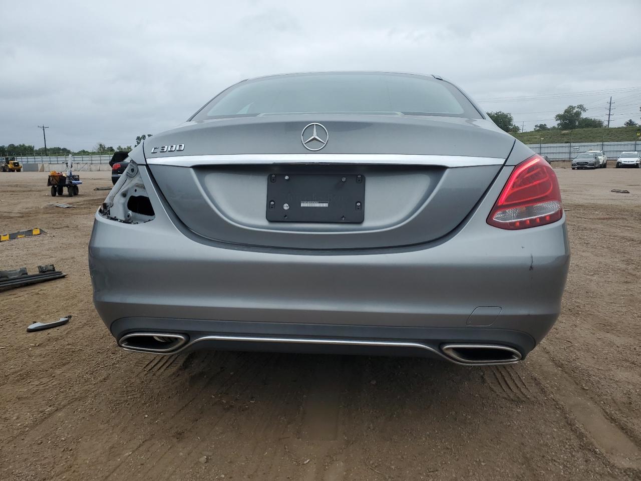 2015 Mercedes-Benz C 300 VIN: 55SWF4JB5FU058064 Lot: 71721405