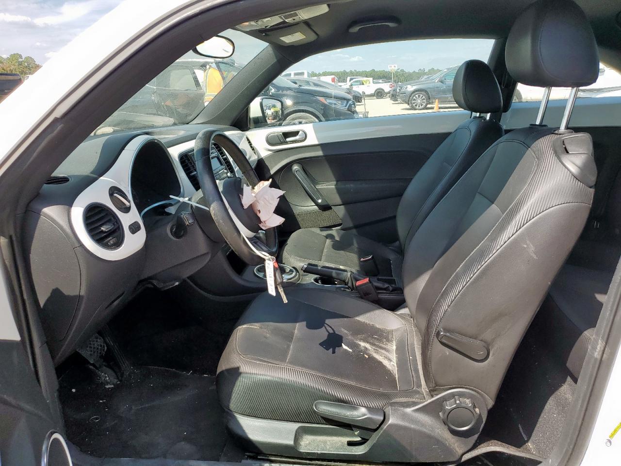 2012 Volkswagen Beetle VIN: 3VWJX7AT0CM633050 Lot: 81469485