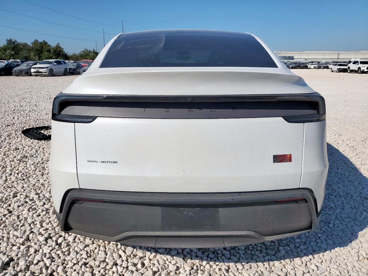 2026 Tesla Model Y VIN: 7SAYGDEE6TA382275 Lot: 84286625