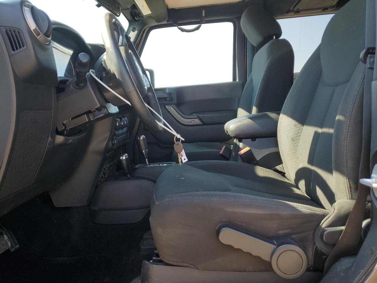 2016 Jeep Wrangler Sport VIN: 1C4AJWAG7GL206750 Lot: 84022855