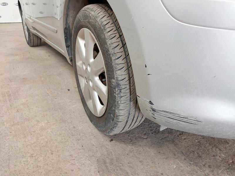 2011 NISSAN MICRA ACENTA