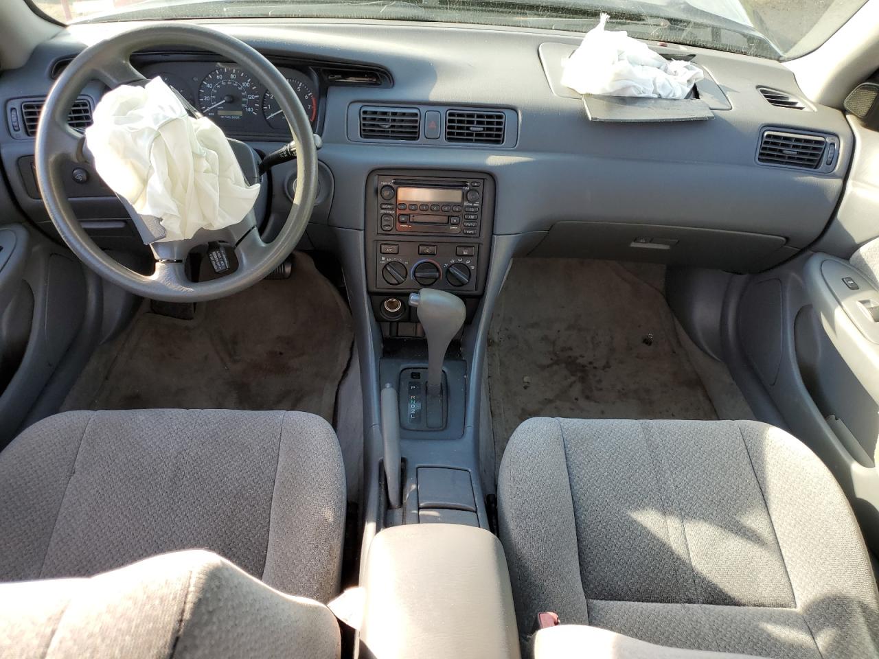 2000 Toyota Camry Ce VIN: JT2BG22K8Y0516352 Lot: 80176155