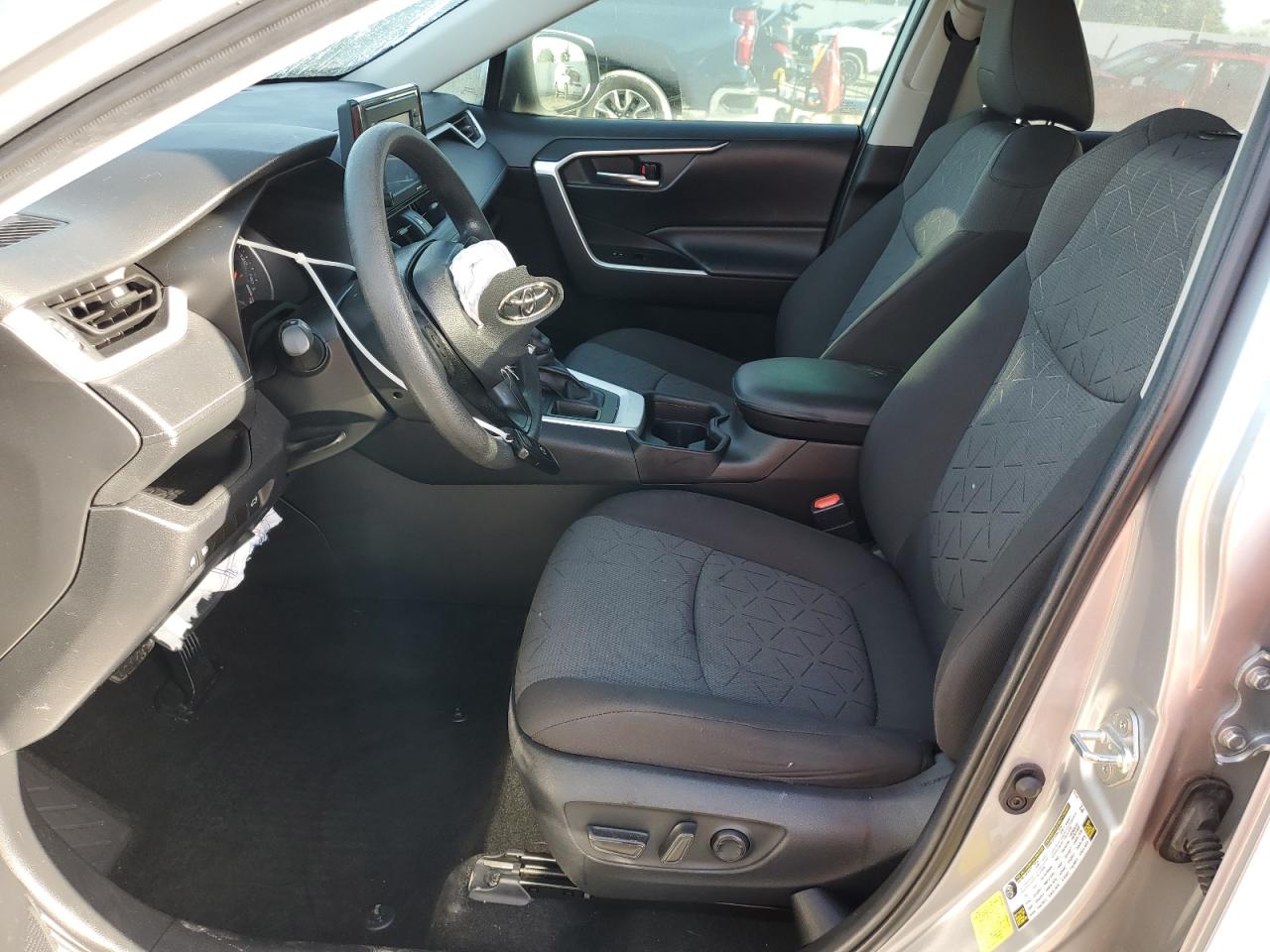 2020 Toyota Rav4 Xle VIN: 2T3W1RFV1LC069134 Lot: 83759405