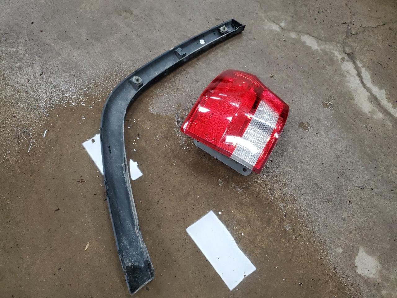 2013 Jeep Grand Cherokee Overland VIN: 1C4RJFCG4DC578302 Lot: 82121565