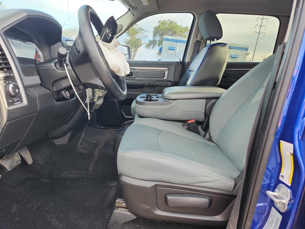 2015 Ram 1500 St VIN: 3C6RR7KT0FG699509 Lot: 81430545