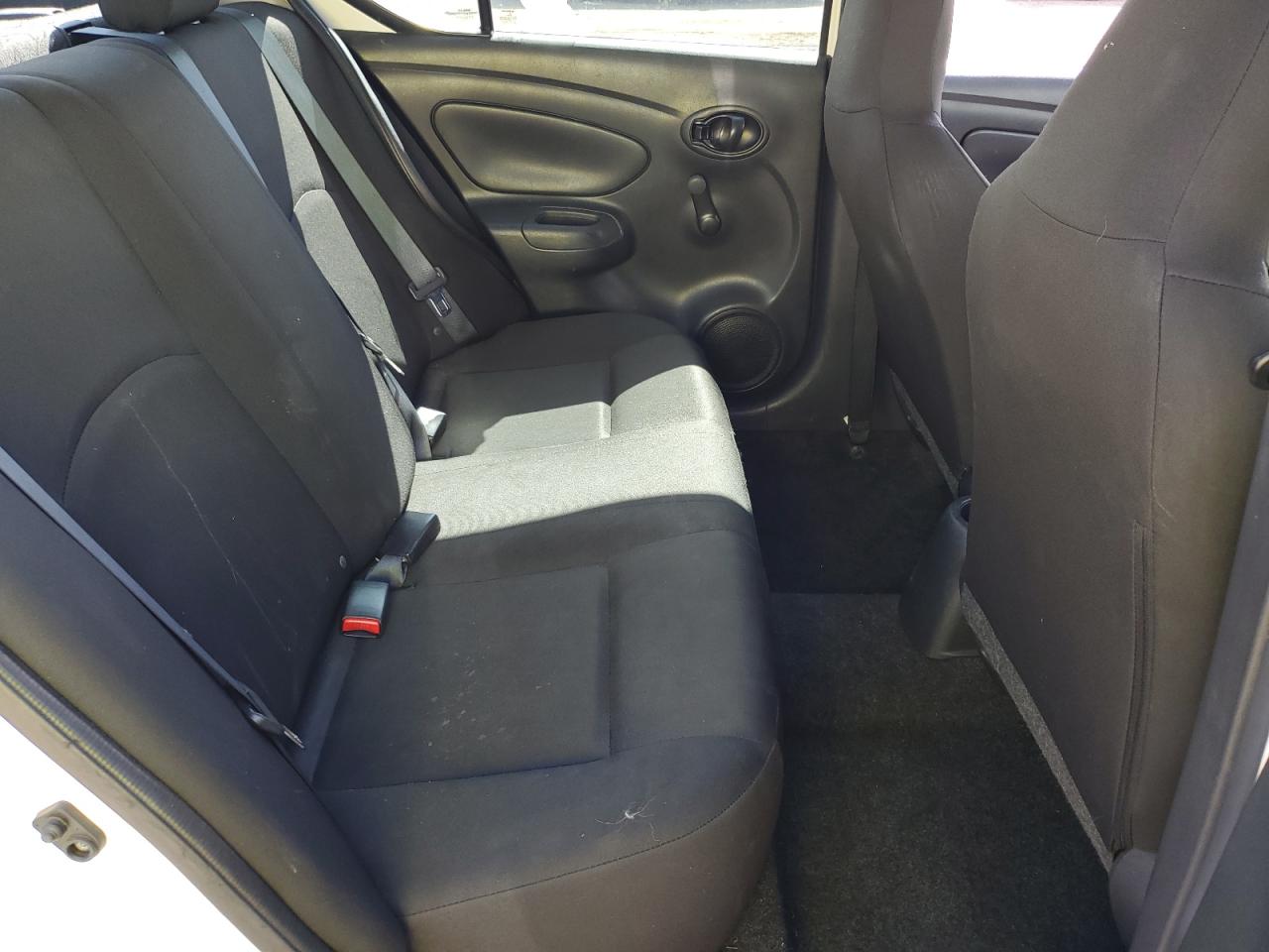 2016 Nissan Versa S VIN: 3N1CN7AP8GL914998 Lot: 81045495