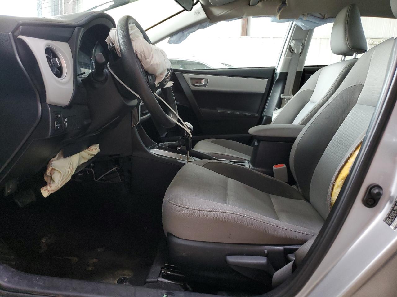 2017 Toyota Corolla L VIN: 2T1BURHEXHC860166 Lot: 82080565