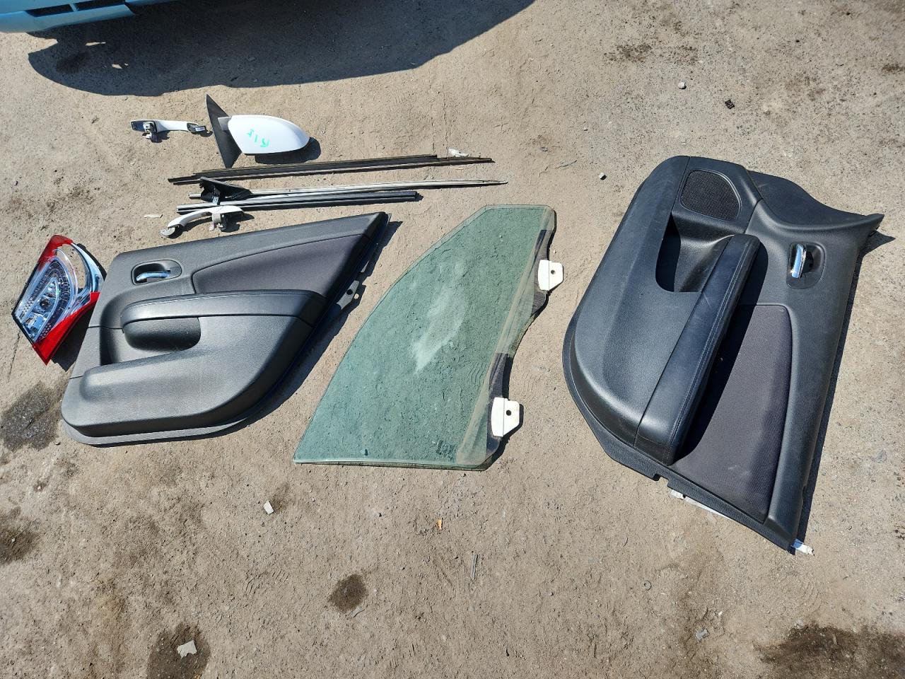 2013 Chrysler 200 Touring VIN: 1C3CCBBB9DN714172 Lot: 80650295