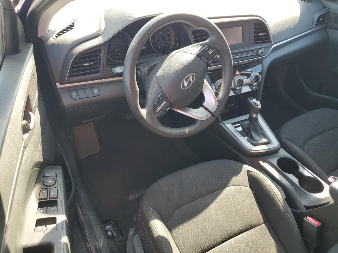 2019 Hyundai Elantra Se VIN: 5NPD74LF1KH451934 Lot: 80152365