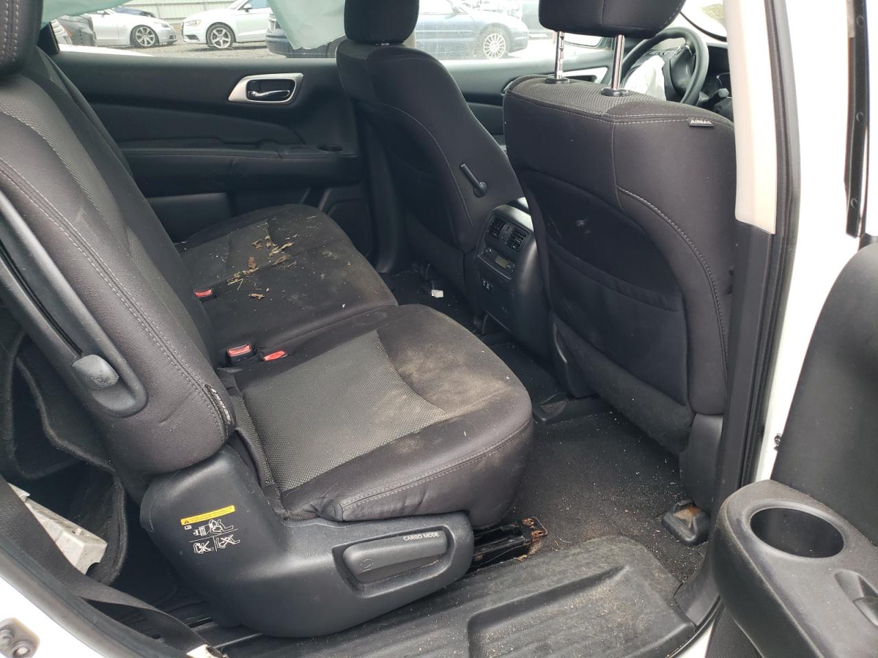 2020 Nissan Pathfinder S VIN: 5N1DR2AM7LC642623 Lot: 81647105