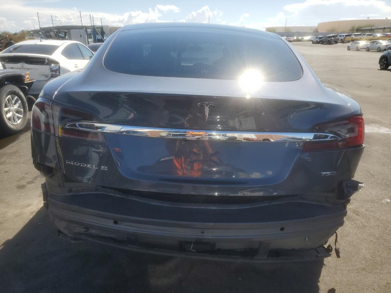 2018 Tesla Model S VIN: 5YJSA1E21JF285459 Lot: 81870405