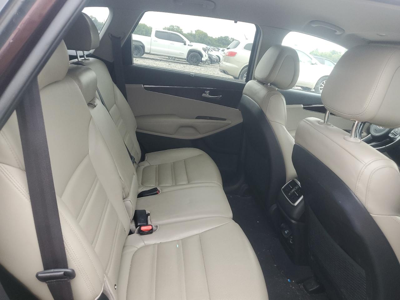 2016 Kia Sorento Ex VIN: 5XYPH4A53GG066412 Lot: 81458015