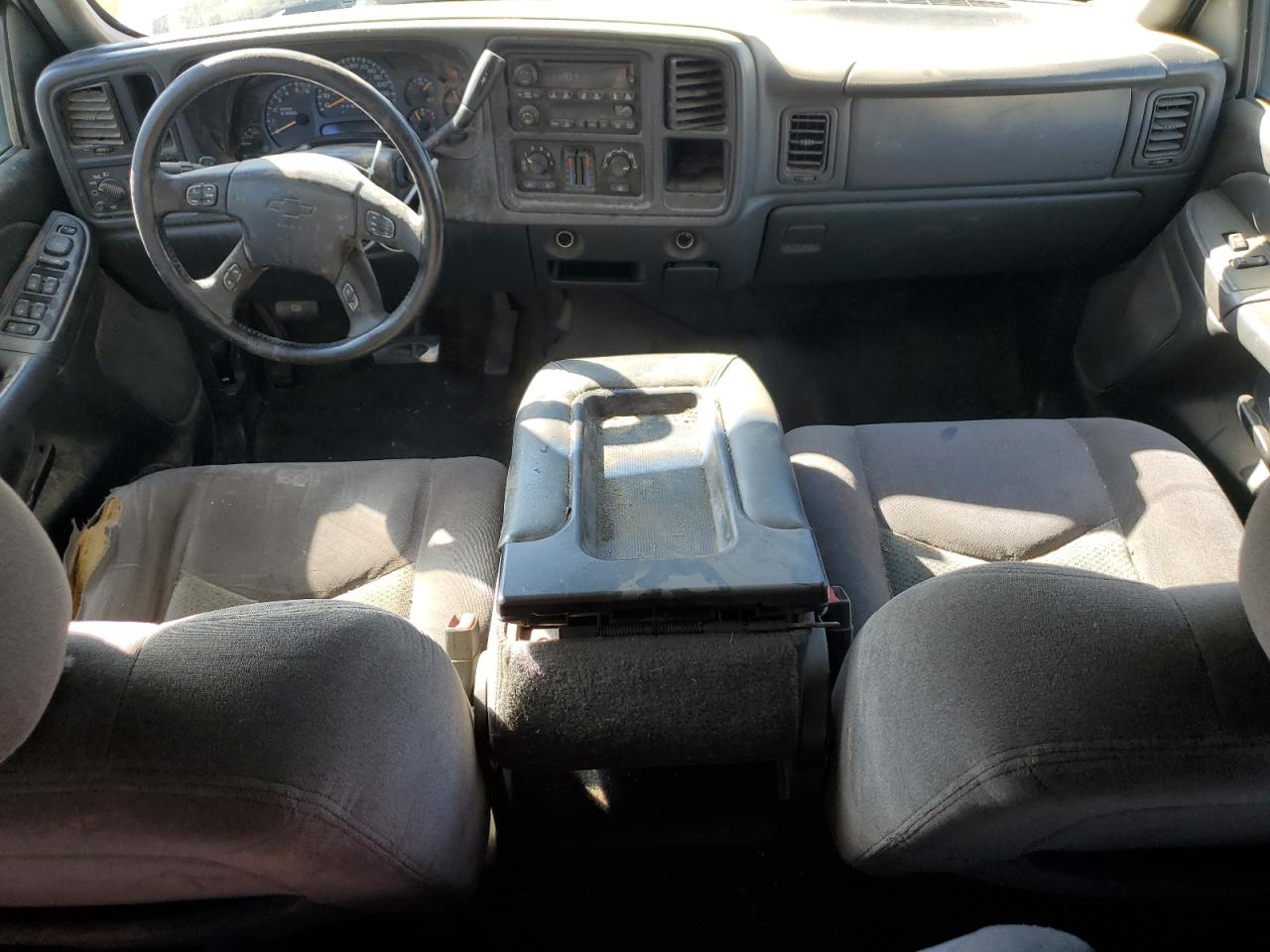 2006 Chevrolet Silverado C2500 Heavy Duty VIN: 1GCHC23UX6F127977 Lot: 80822395