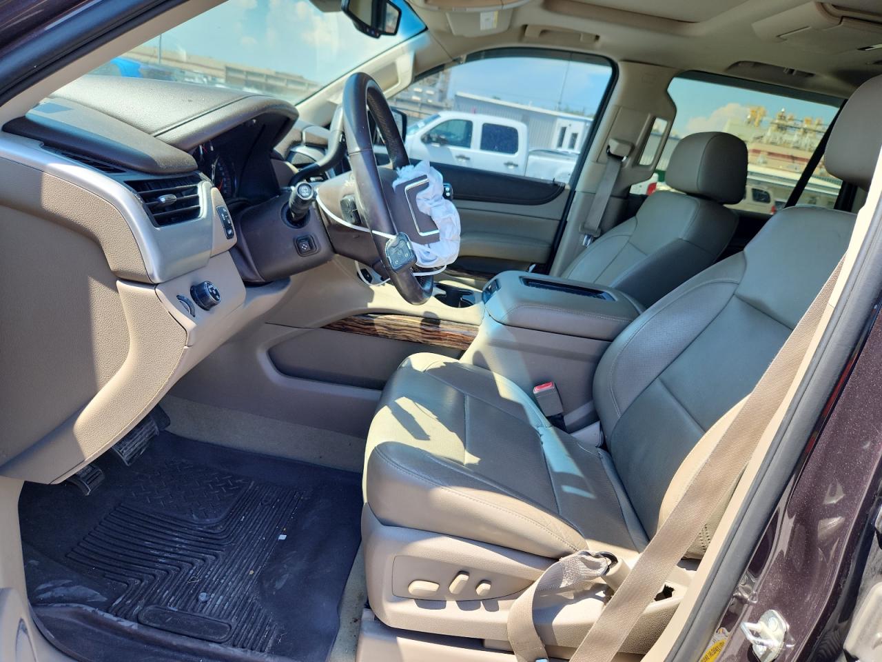 2015 GMC Yukon Slt VIN: 1GKS1BKCXFR557483 Lot: 81114795