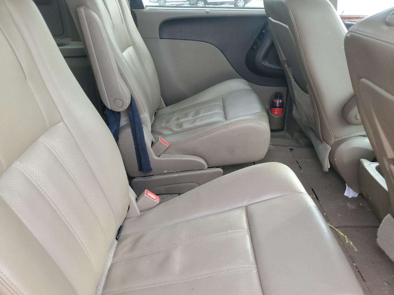 2015 Chrysler Town & Country Touring L VIN: 2C4RC1CG9FR611043 Lot: 71925485