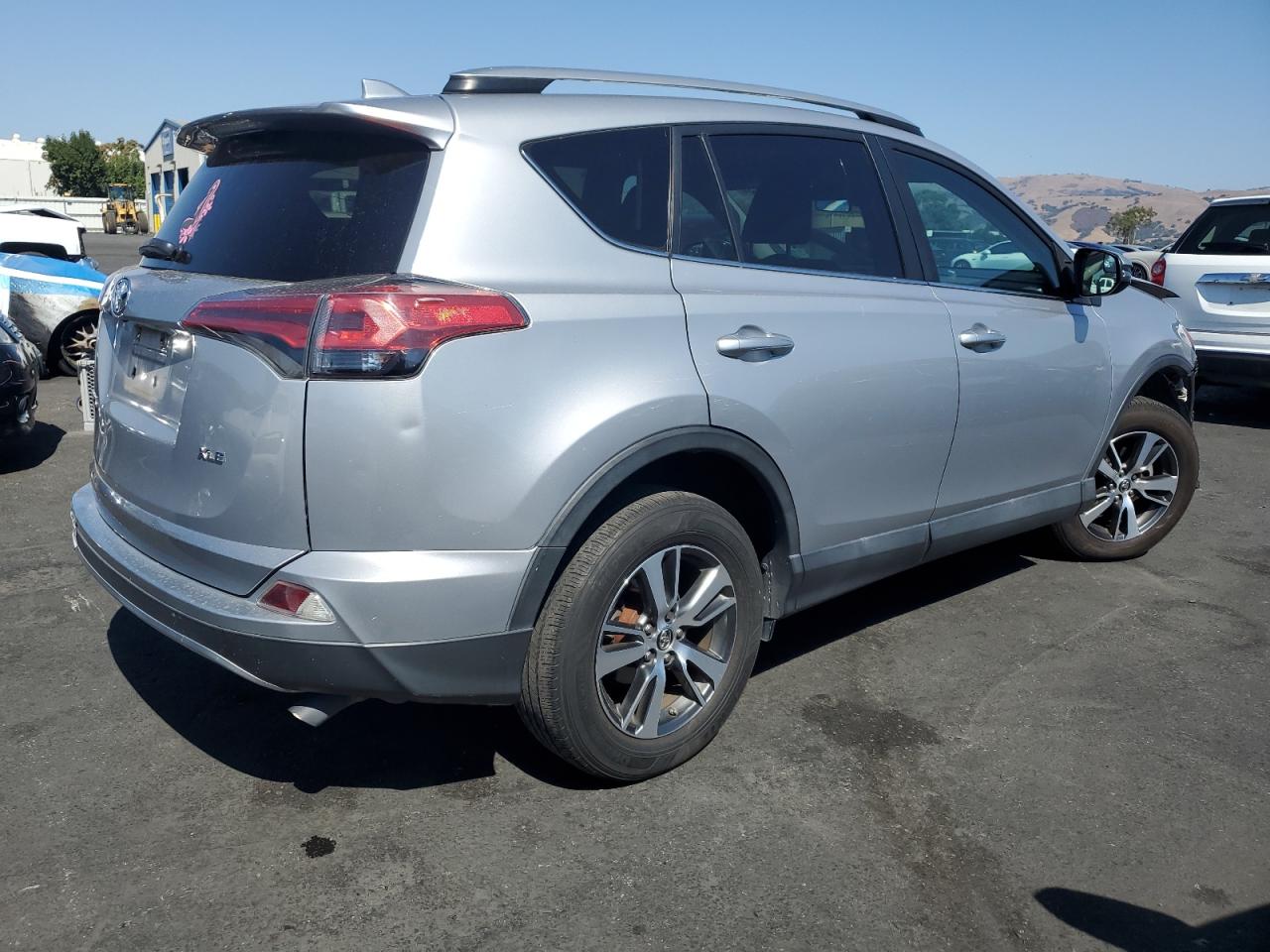 2017 Toyota Rav4 Xle silver null gasoline 2T3WFREV5HW348708 photo #4