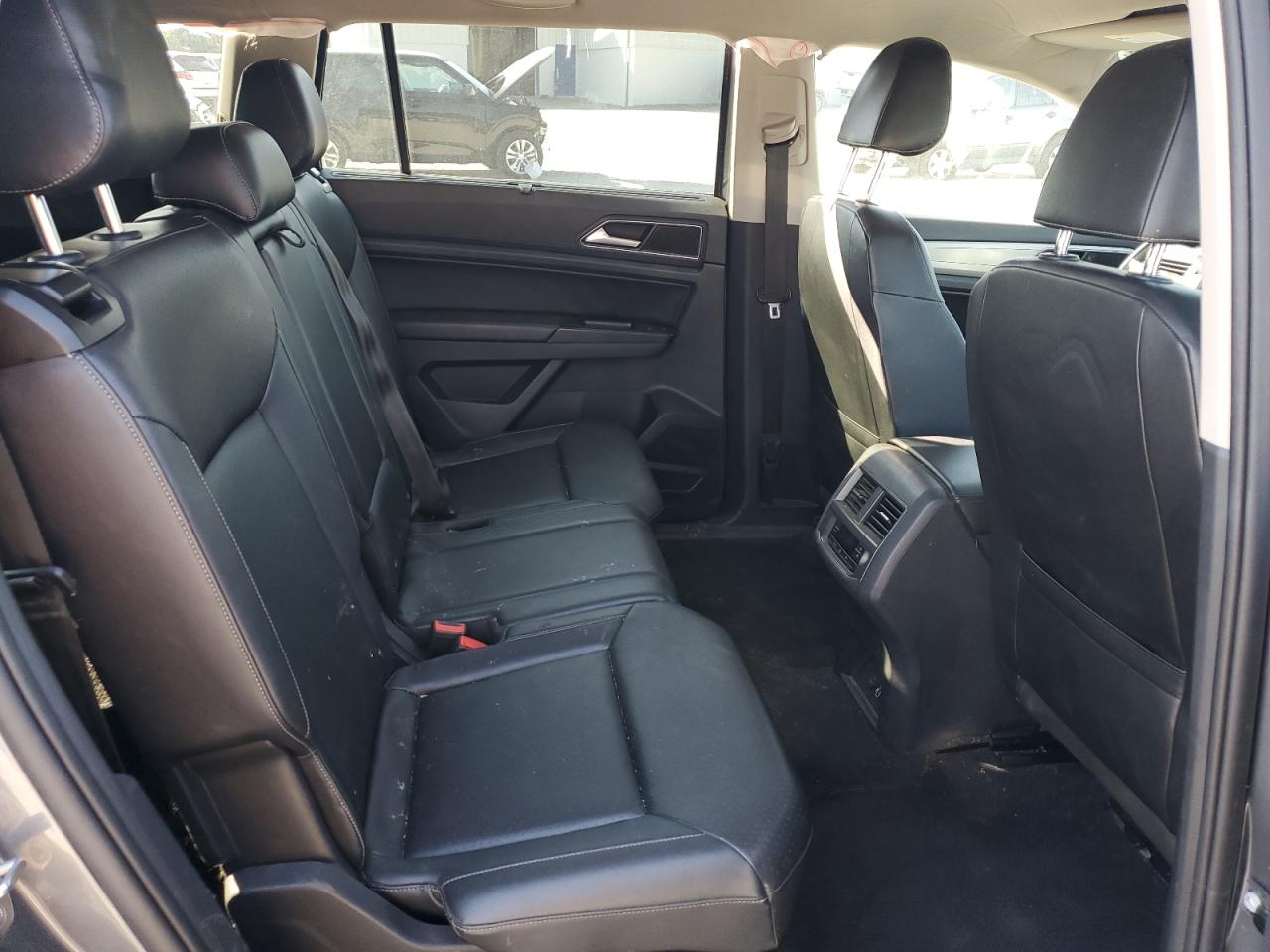 2019 Volkswagen Atlas Se VIN: 1V2LR2CA3KC596868 Lot: 80060725