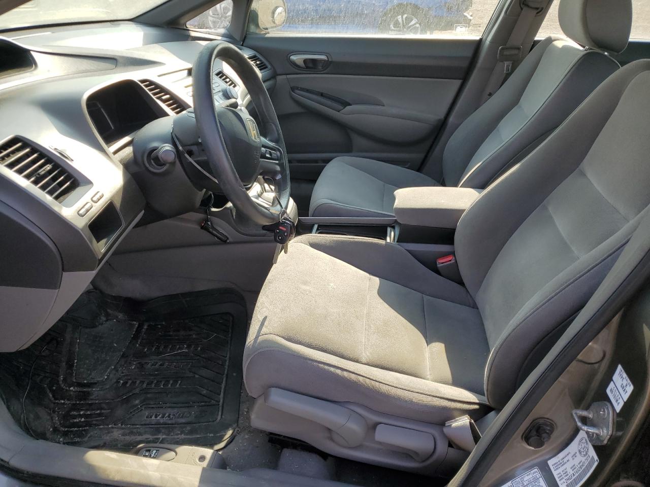 2008 Honda Civic Lx VIN: 2HGFA16528H017519 Lot: 69943365