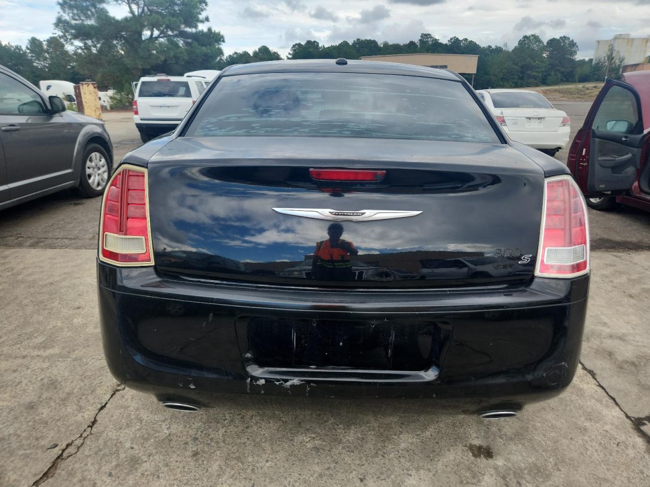 2012 Chrysler 300 S VIN: 2C3CCABG4CH206317 Lot: 84461695