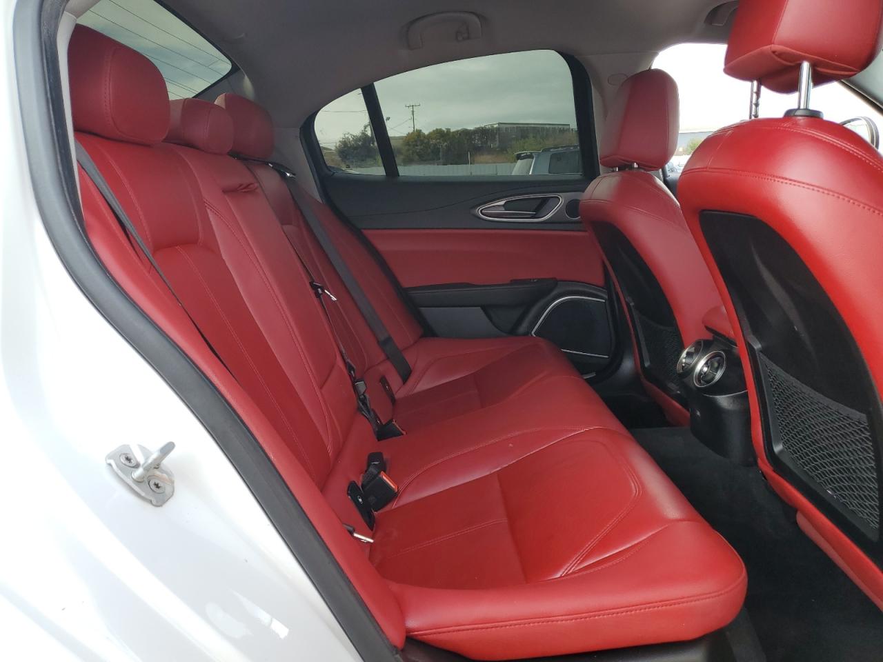 2018 Alfa Romeo Giulia VIN: ZARFAEBN5J7581751 Lot: 84796695