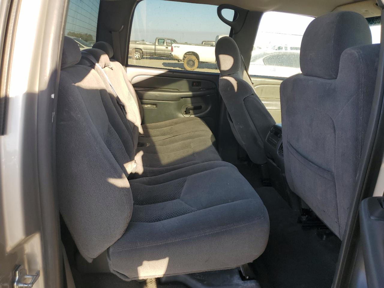 2006 Chevrolet Silverado C1500 VIN: 2GCEC13T261141075 Lot: 80486895