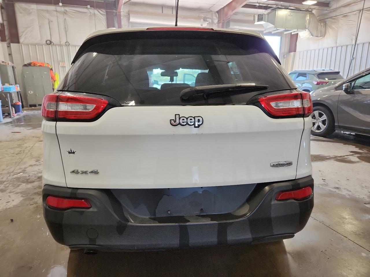 2014 Jeep Cherokee Latitude VIN: 1C4PJMCB3EW107158 Lot: 80497715