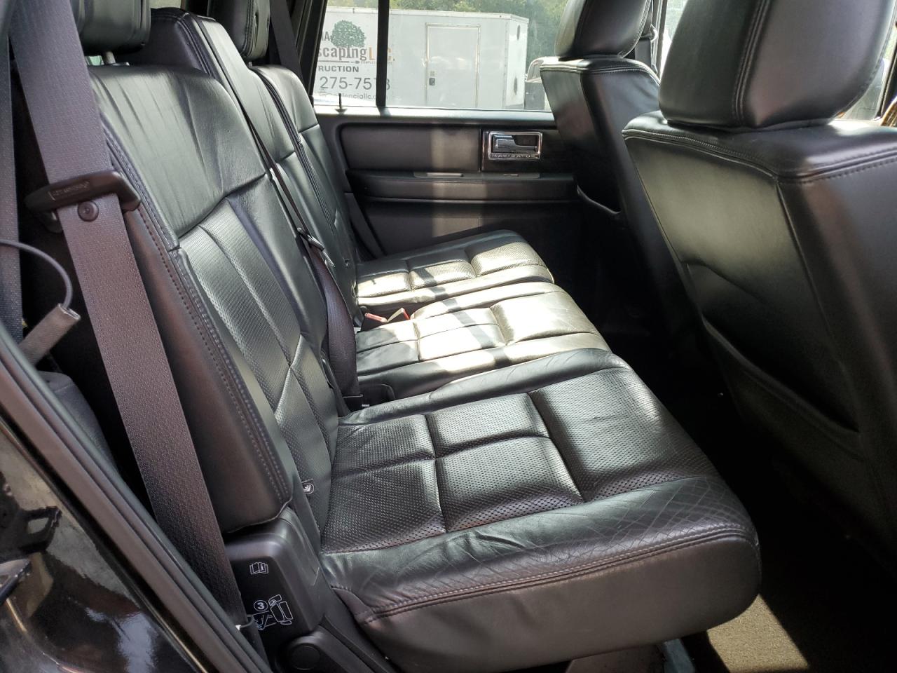 2010 Lincoln Navigator VIN: 5LMJJ2J5XAEJ08730 Lot: 83793645