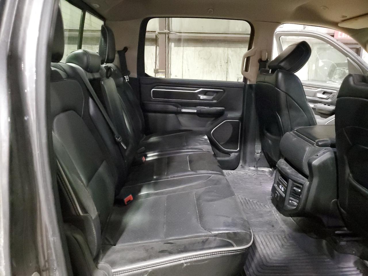 2019 Ram 1500 Laramie VIN: 1C6SRFJT3KN725356 Lot: 81045665