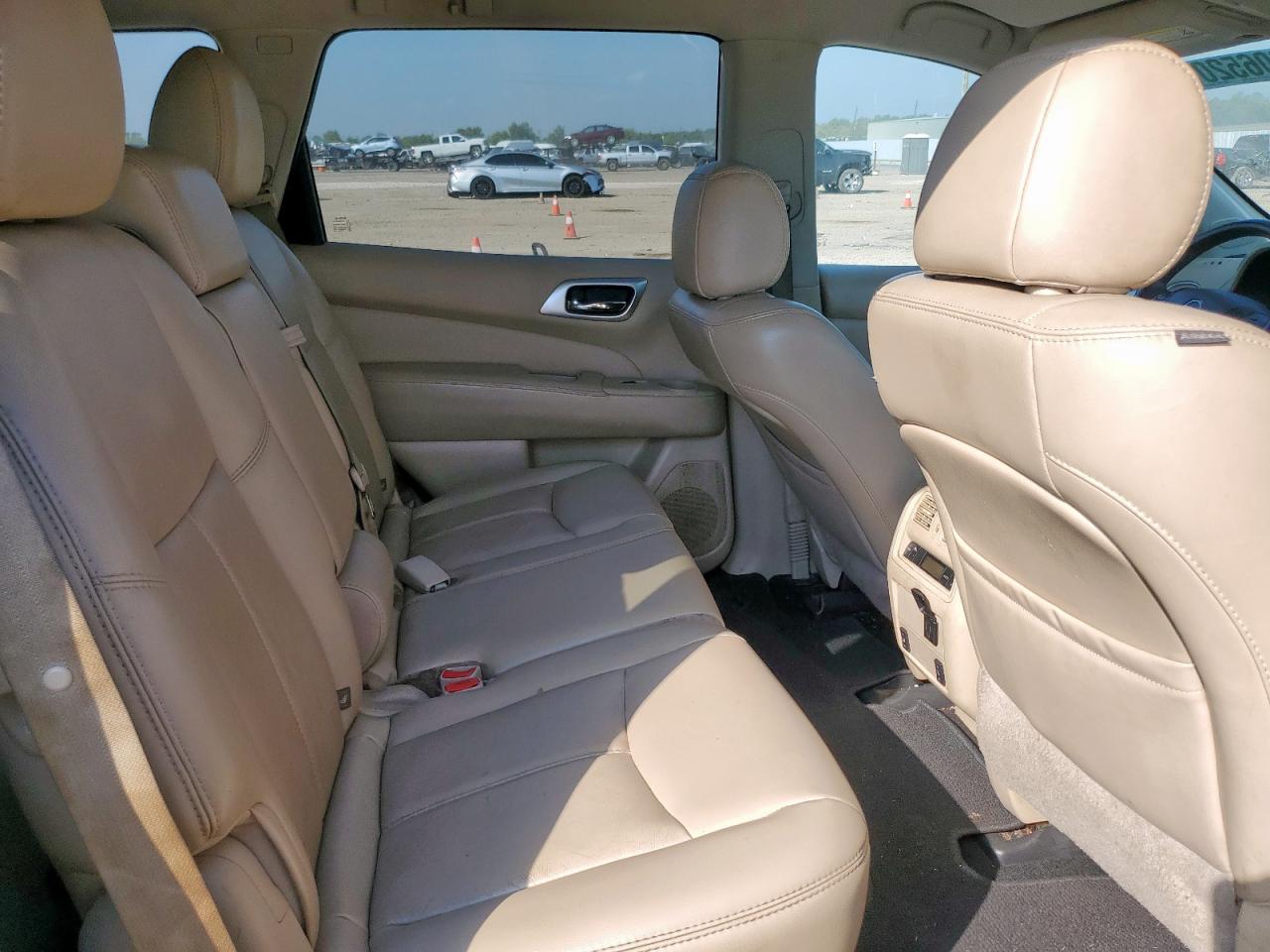 2017 Nissan Pathfinder S VIN: 5N1DR2MN6HC636582 Lot: 80652015