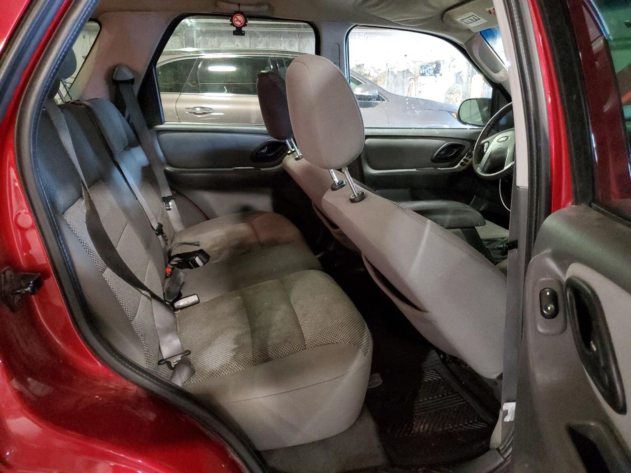 2005 Ford Escape Xlt VIN: 1FMYU03145DA11977 Lot: 71568255