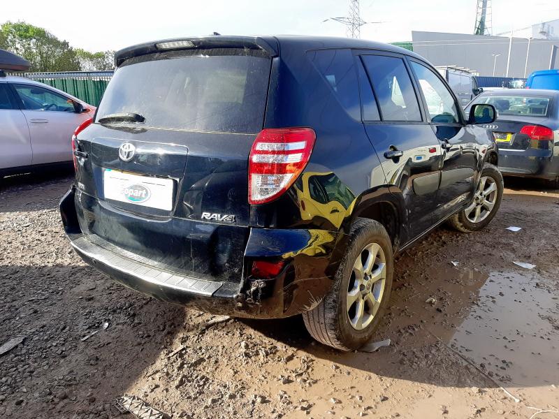 2011 TOYOTA RAV4 XT-R D-4D 