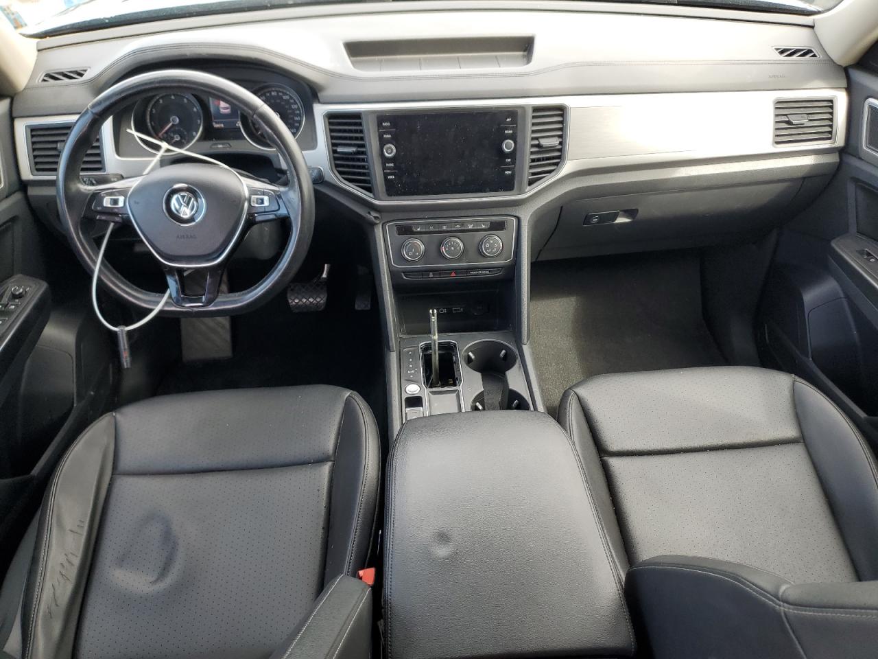 2018 Volkswagen Atlas Se VIN: 1V2CR2CA9JC561105 Lot: 83784875