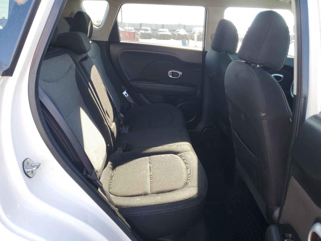 2018 Kia Soul + VIN: KNDJP3A57J7577631 Lot: 84028725