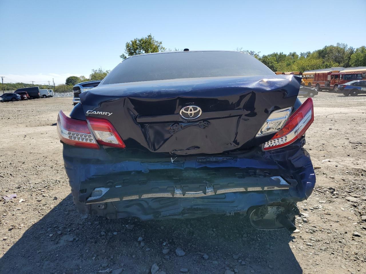 2010 Toyota Camry VIN: 4T1BF3EK0AU571772 Lot: 71834705