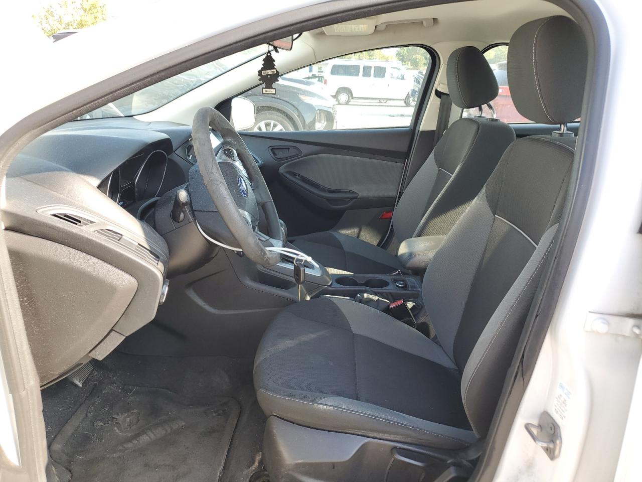 2012 Ford Focus Se VIN: 1FAHP3F21CL221978 Lot: 84572155