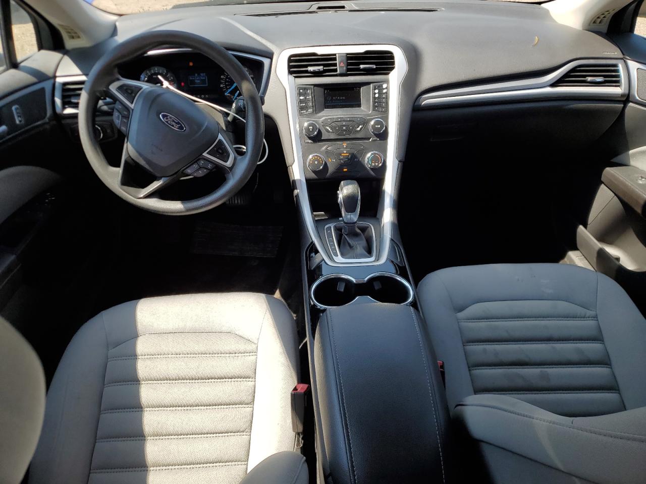 2015 Ford Fusion S VIN: 1FA6P0G76F5106947 Lot: 70814495