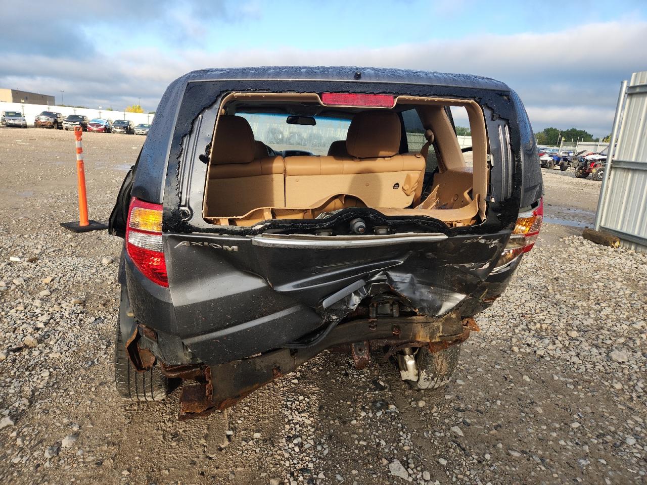 2002 Isuzu Axiom Xs VIN: 4S2DF58X824610193 Lot: 81379035