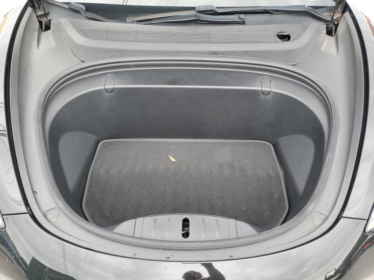 2018 Tesla Model 3 VIN: 5YJ3E1EB0JF178556 Lot: 82127915