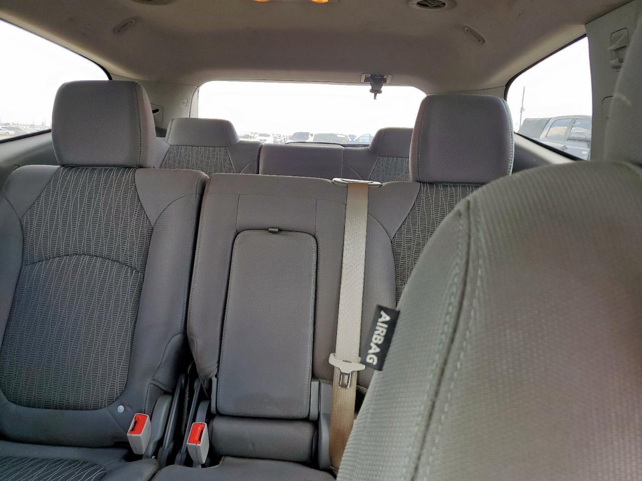 2016 Chevrolet Traverse Ls VIN: 1GNKRFKD2GJ328307 Lot: 71092625