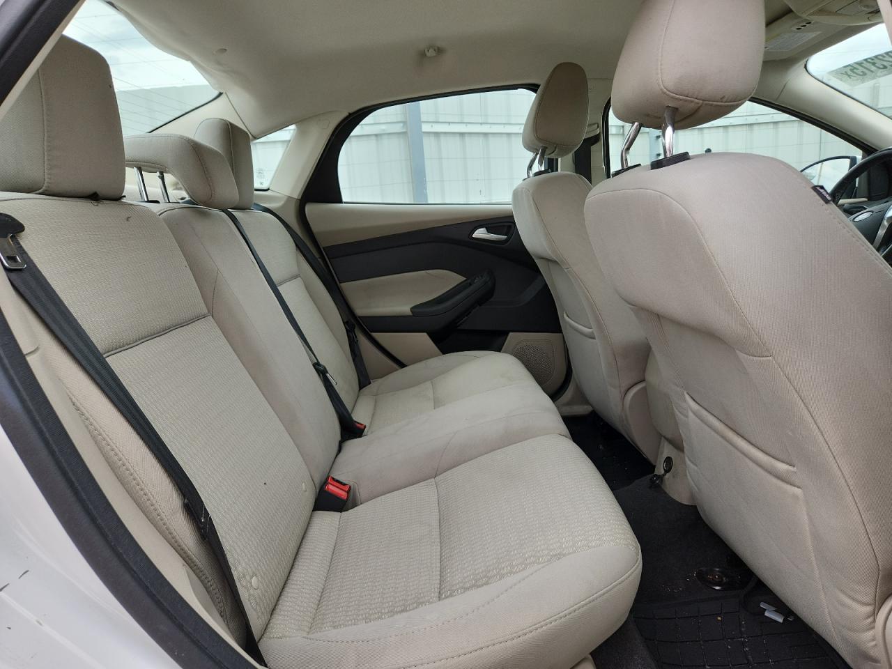 2012 Ford Focus Sel VIN: 1FAHP3H2XCL373402 Lot: 81602315