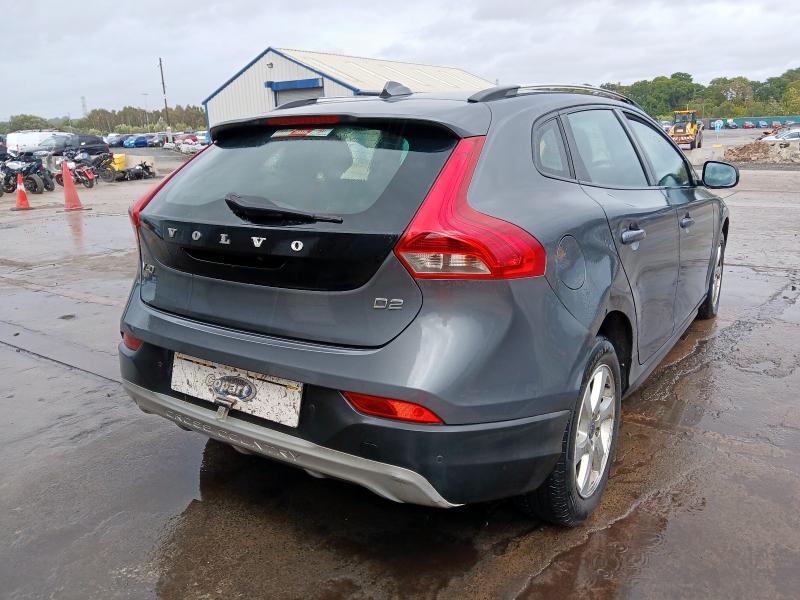 2013 VOLVO V40 CROSS COUNTRY SE D2 A D2 CROSS COUNTRY SE 5DR POWERSHIF