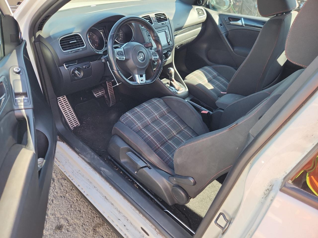 2010 Volkswagen Gti VIN: WVWFV7AJ1AW392237 Lot: 81153835