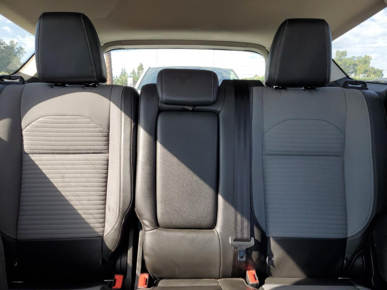 2017 Ford Escape Titanium VIN: 1FMCU9J9XHUE74878 Lot: 81164555