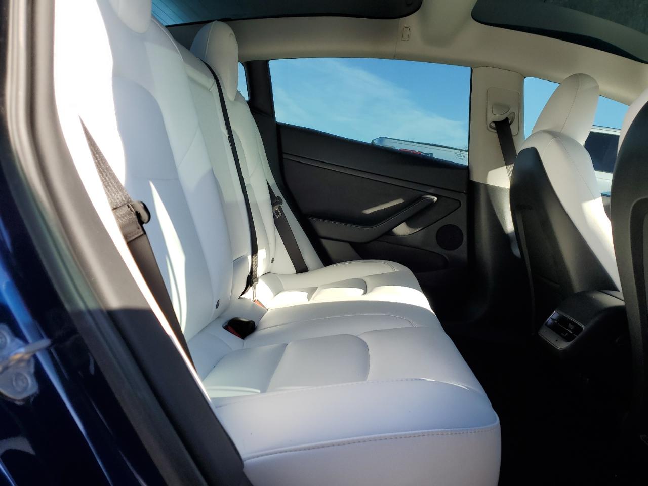 2023 Tesla Model 3 VIN: 5YJ3E1EA9PF587302 Lot: 83978465