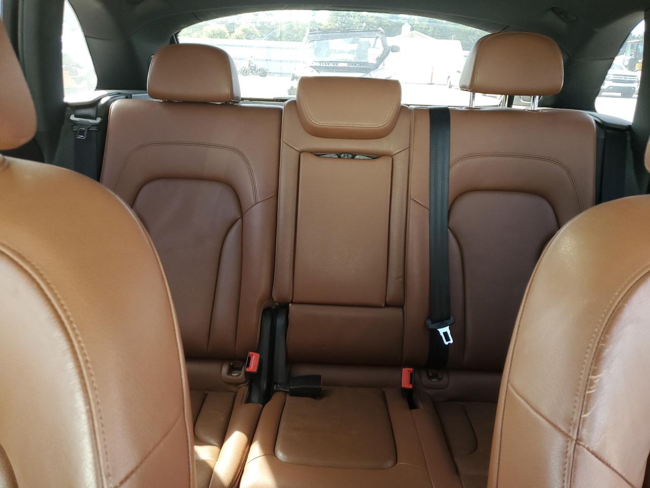 2011 Audi Q5 Premium Plus VIN: WA1LFAFP3BA048072 Lot: 71842375