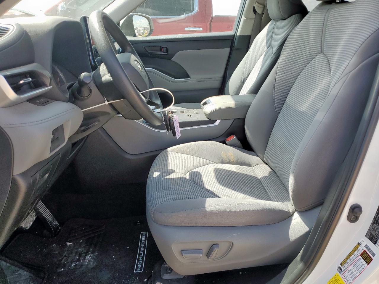 2021 Toyota Highlander L VIN: 5TDCZRAH1MS069231 Lot: 80623685