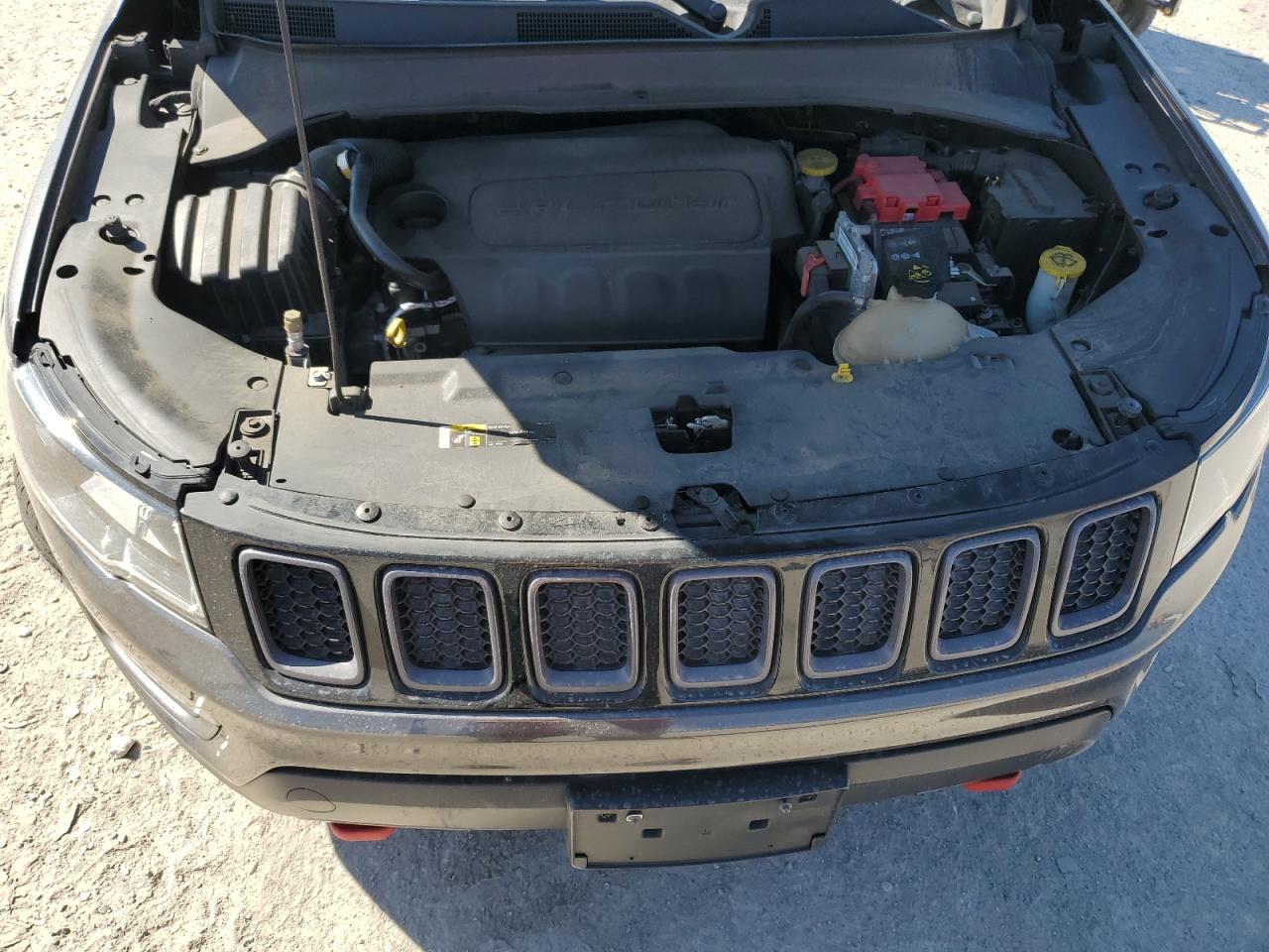 2019 Jeep Compass Trailhawk VIN: 3C4NJDDB0KT622433 Lot: 70947155